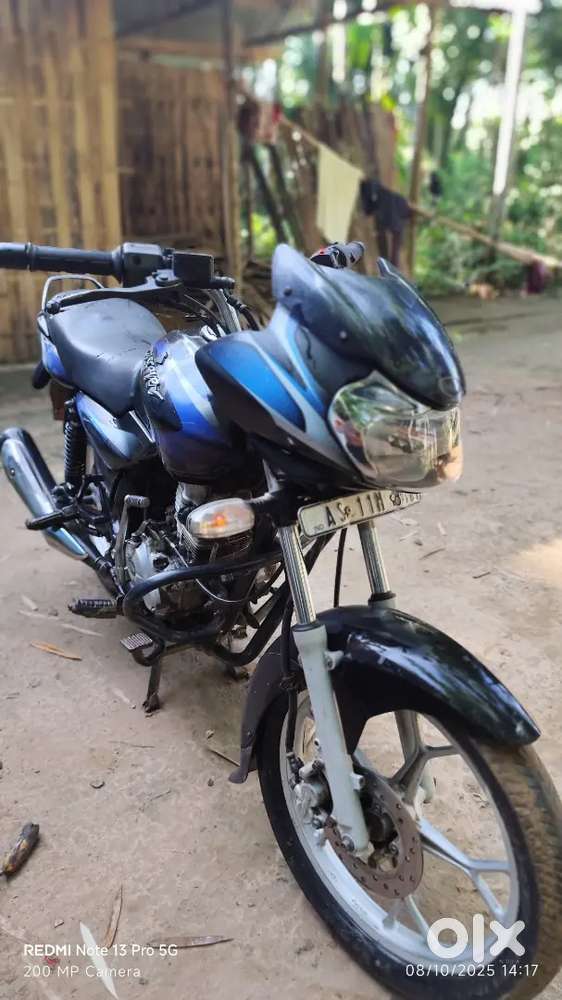 Bajaj Discover 125
