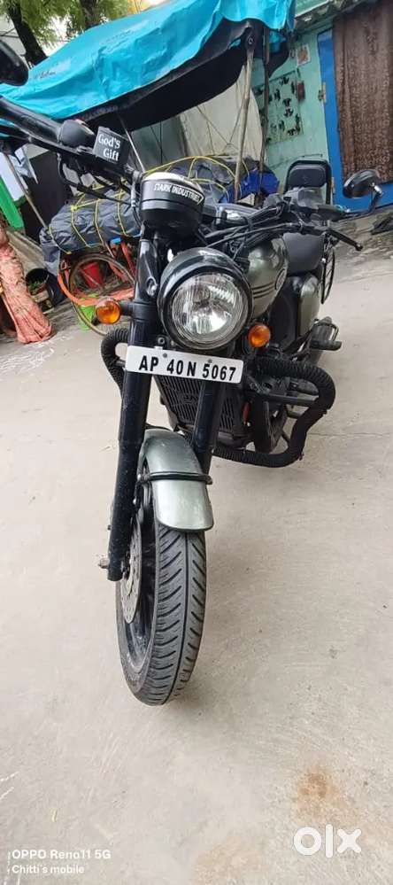 Single handed well maintained bike