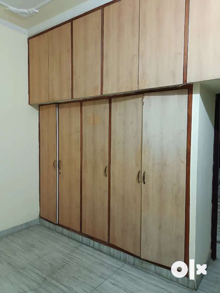 SEPARATE ELECTRICITY 2BHK BEAUTIFUL BUILT SET AVAILABLE IN BRS NAGAR