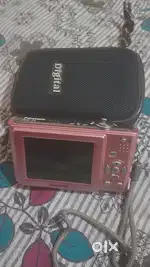Panasonic lumix 10 mega pixel camera (2005 model)