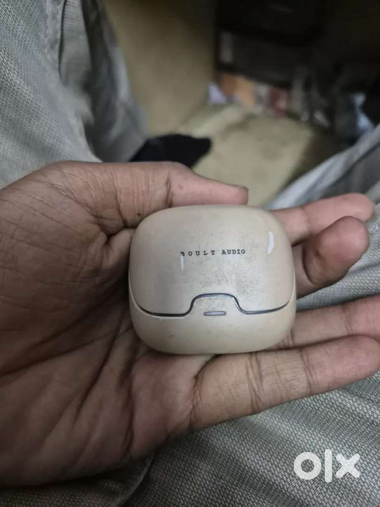 Boult Z40 aribuds
