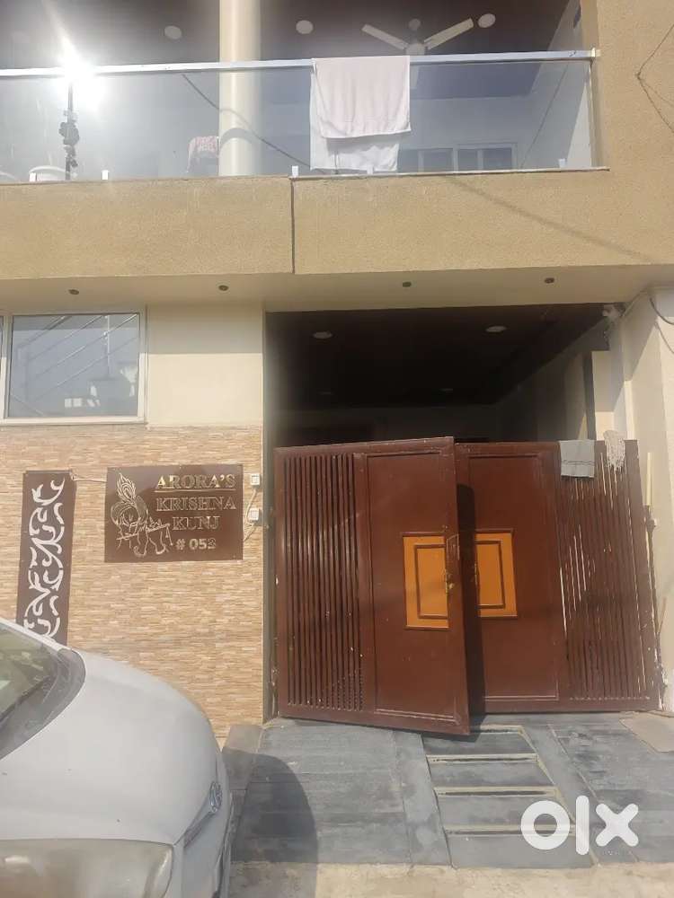2 bhk house for rent family & bachelors with boring, vijay nagar,