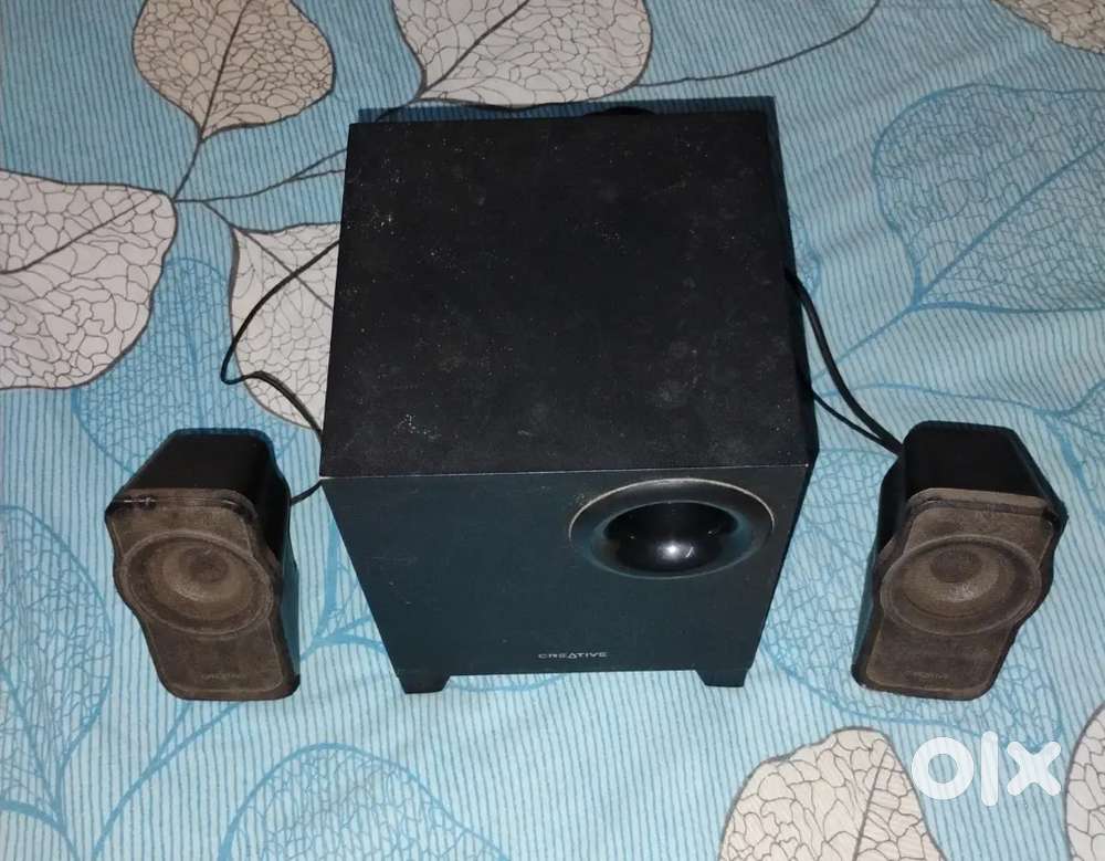 Home Theatre 2.1 Sound System (1,400)