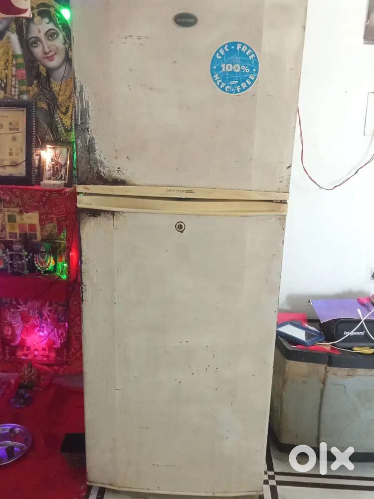 Model : SR30WB1/XTL, power :220W/50HZ,