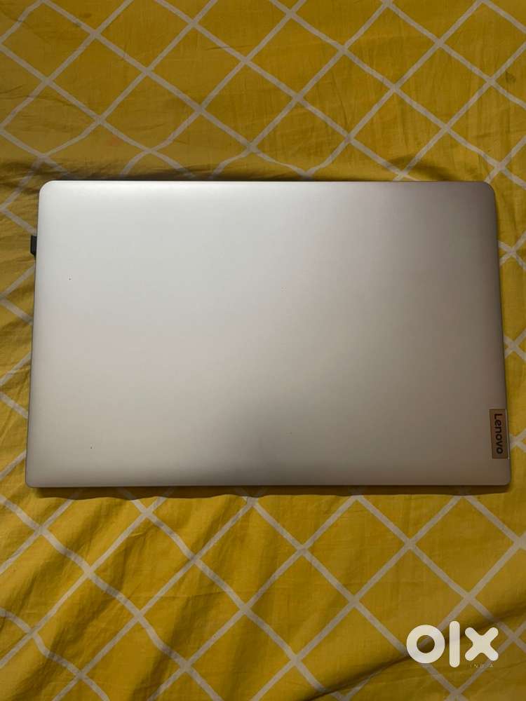 Lenovo AMD RYZEN 3 Laptop (New Condition)