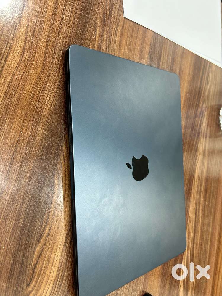 MACBOOK AIR M4, 256gb.