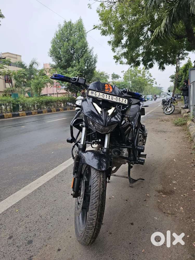 17 may 2024 purchase first owner Top model Abs