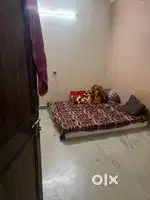 1/2 BHK Flat for rent bachelor student Small family preferred