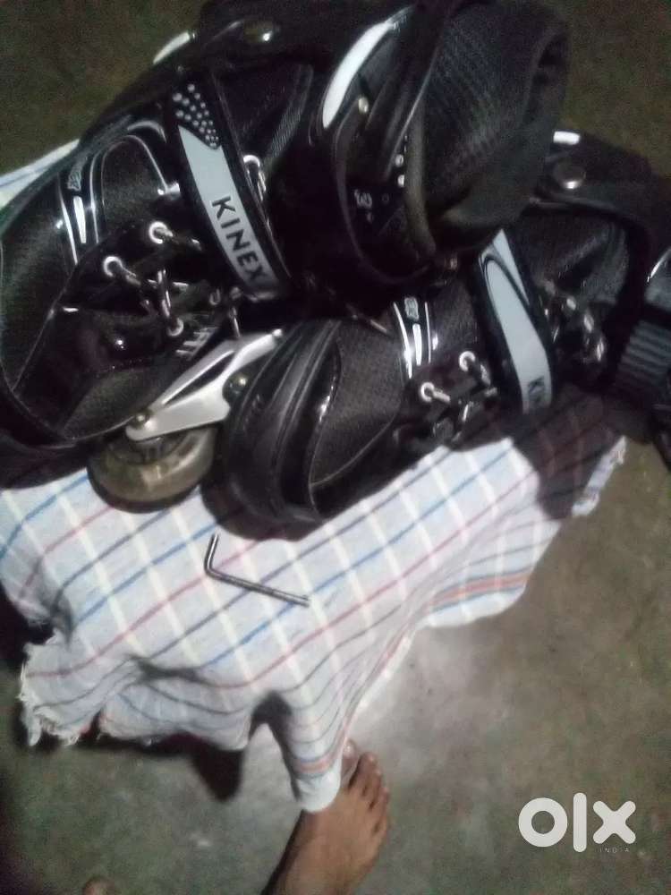 Sketing shoe in Good condition