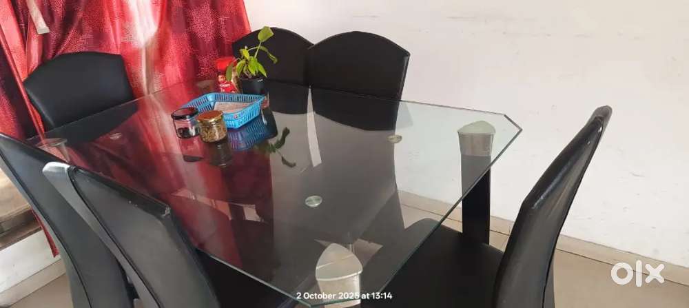 Dining Table with 6 Chairs