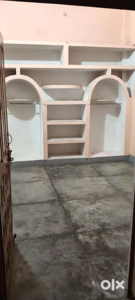 For rent 2 big room a big hall and kitchen and balcony with good view