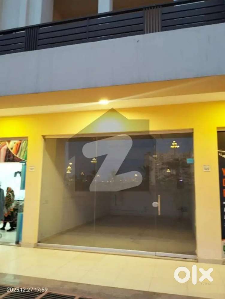 130SQFT GROUND FLOOR SHOP RENT25000 AT ON MAINROAD PERAMBUR