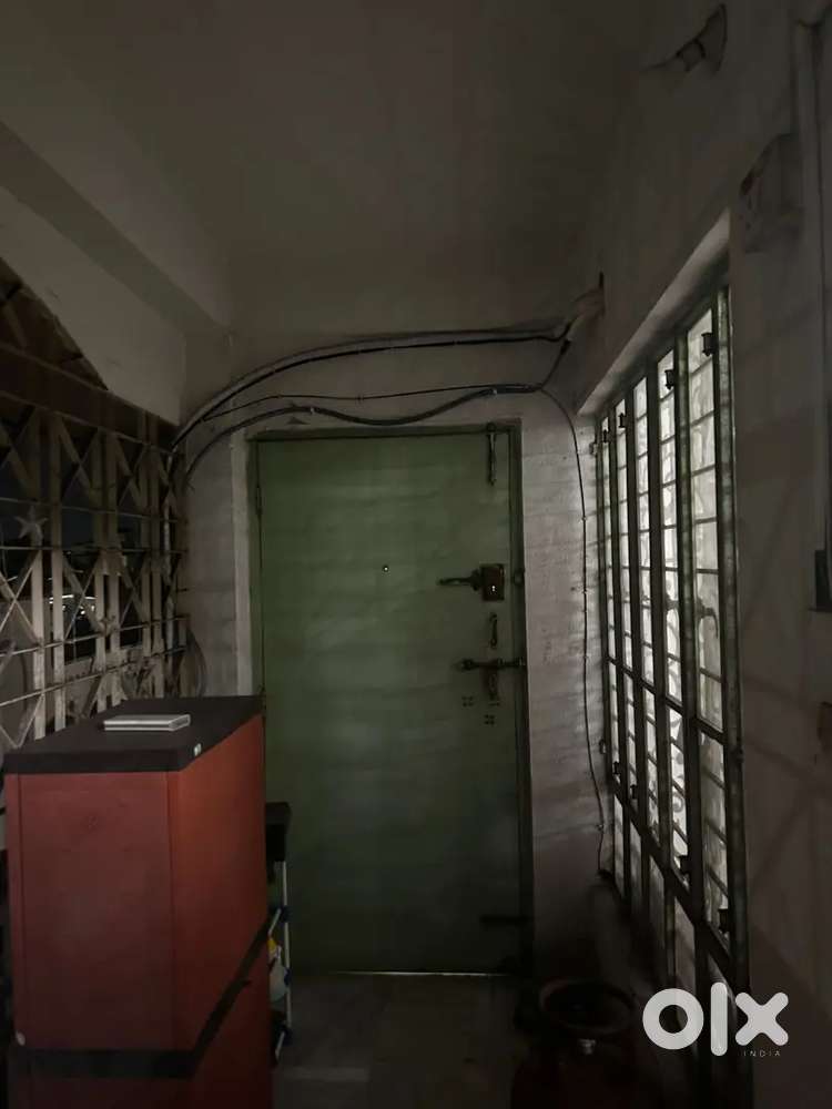 3bhk flat available for sell in sonari near Main road