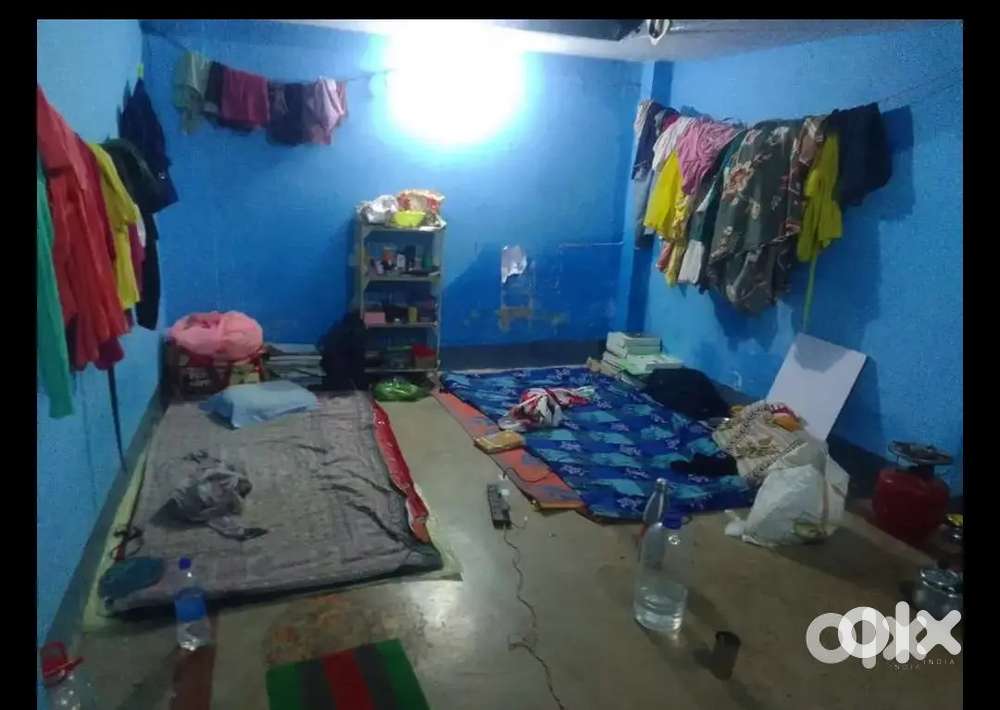 Urgent girl roommate required