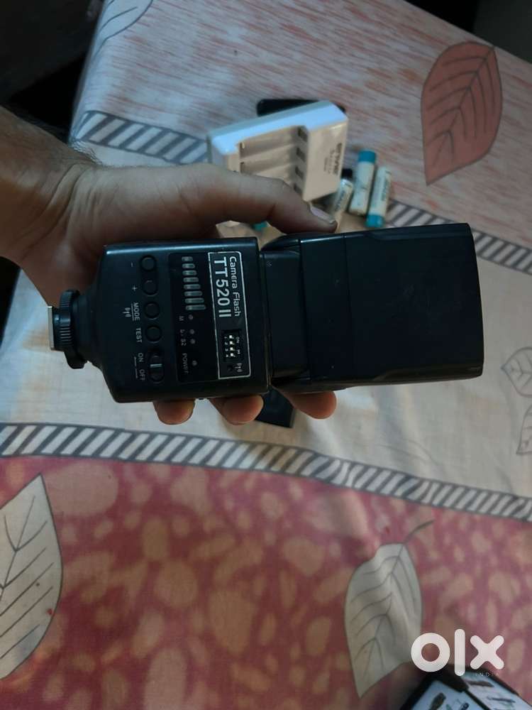 Goodox flash new fresh condition with trigger and beterry