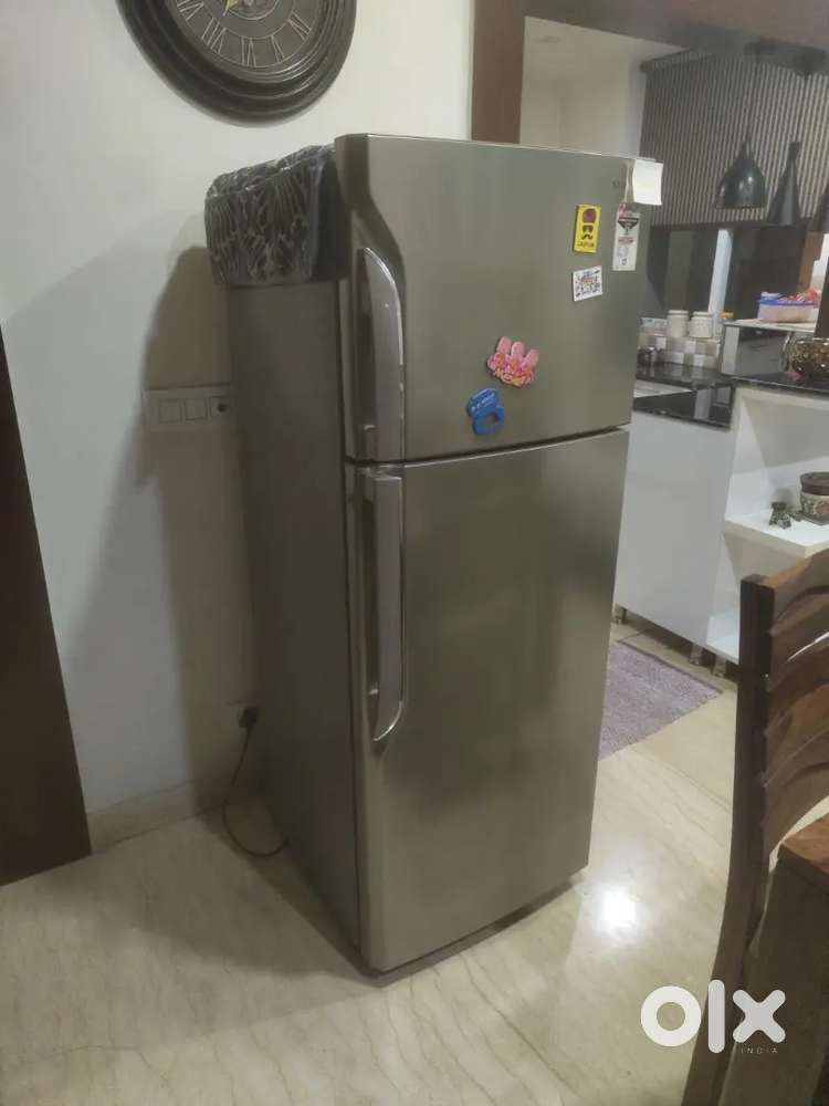 Double door fridge 246 ltr
