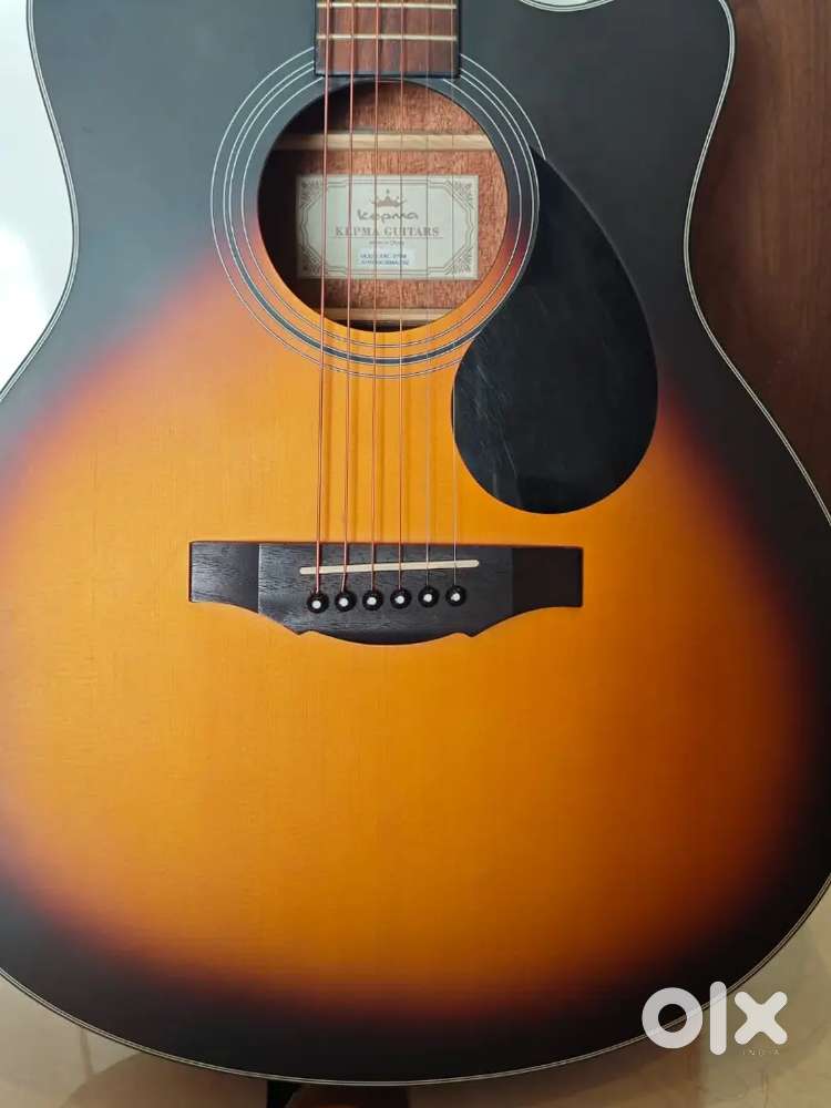 Kepma Acoustic Guitar with Bag - excellent condition