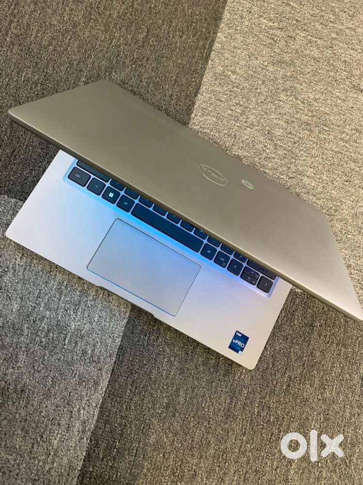 Dell latitude 5430/Core i7/12th gen/16GB/256GB SSD/6 months warranty