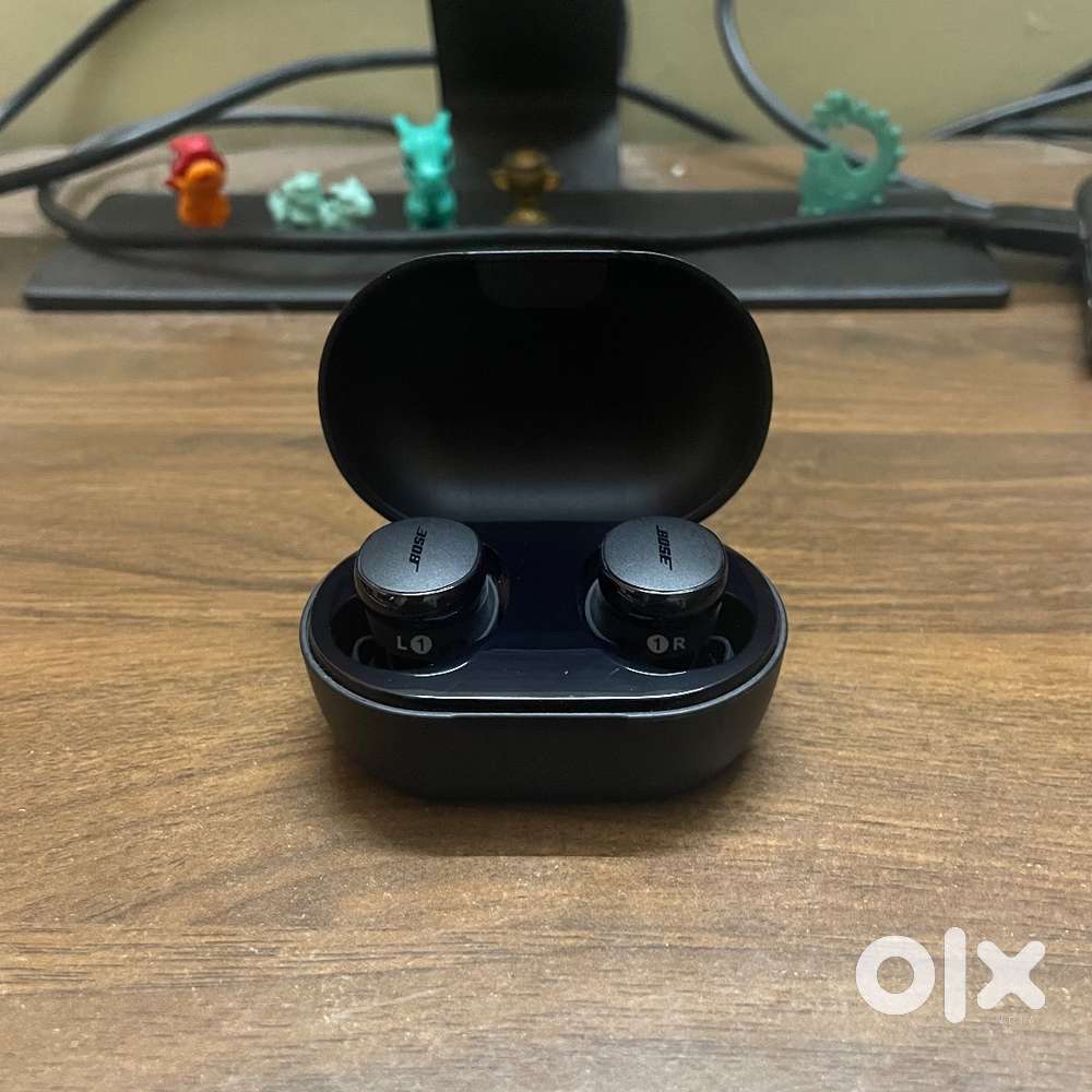 Bose QuietComfort Earbuds – Mint Condition – Used Only Twice