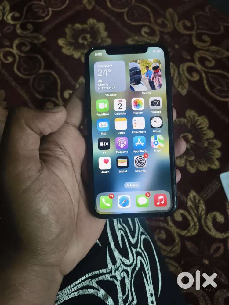 Iphone 11 pro 256 gb all original no change anything