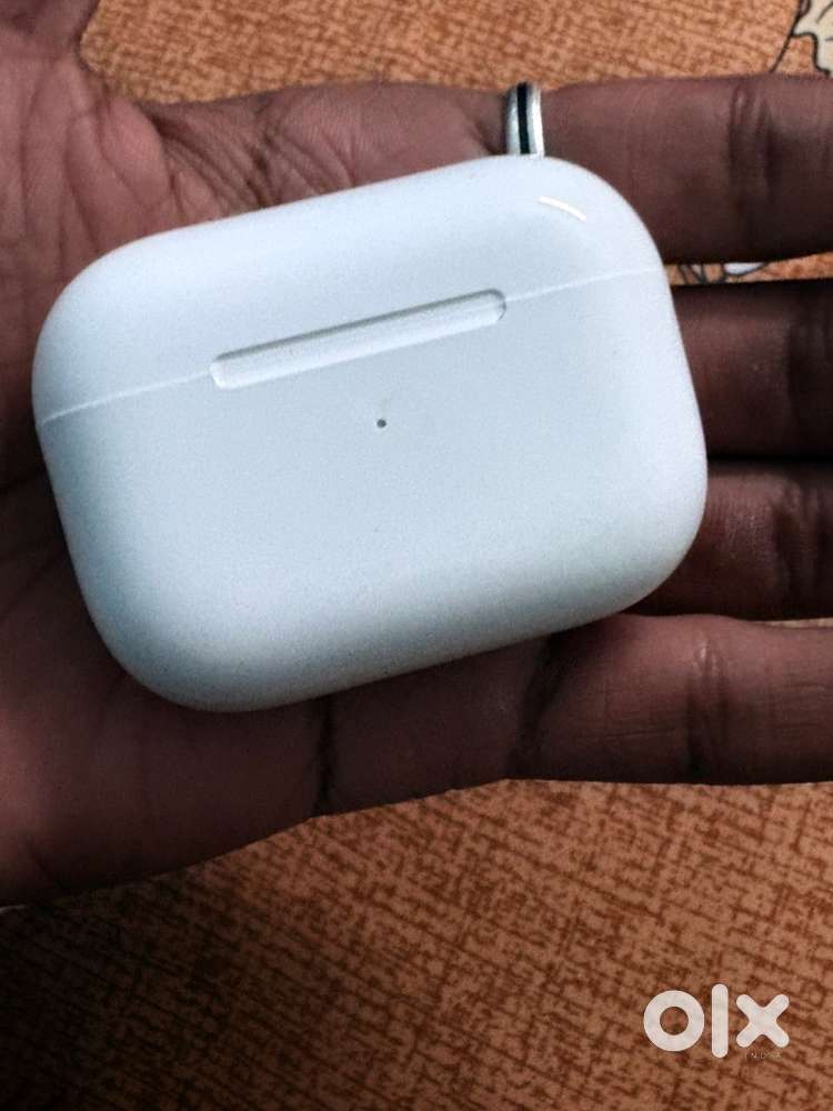 Apple airpods 1st gen new condition