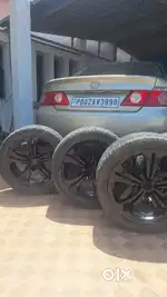 17 INCH alloy Wheels With Low profile Tyres for urgent sale