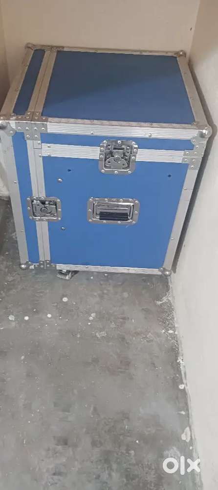 Ahuja speakers