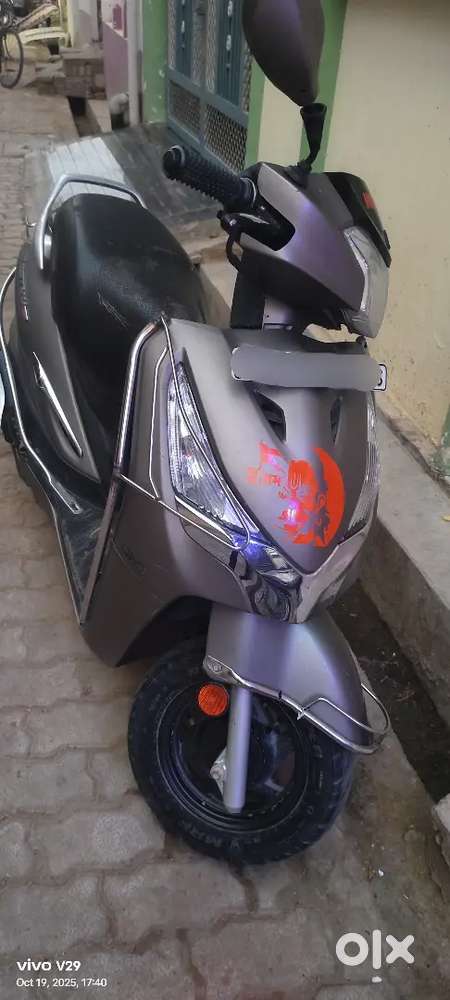 Well maintained and one hand used