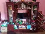 6x6 TV Showcase at othakalmandapam in good condition