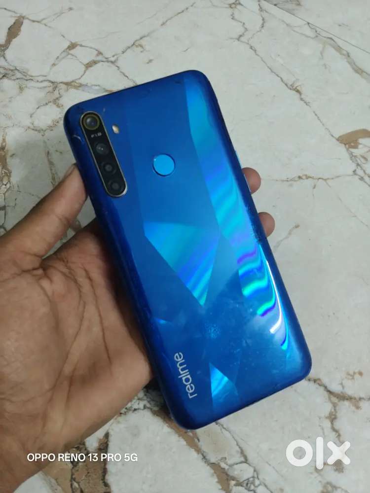 Realme 5  only in  ( 3000 ) /  [3/32]