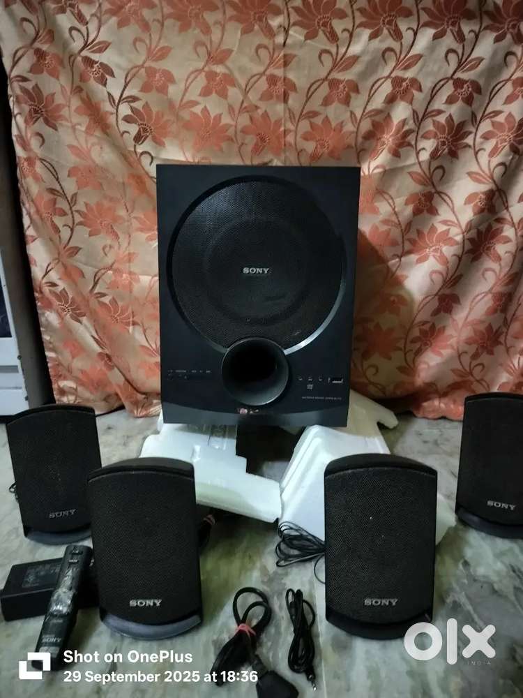Home theatre system