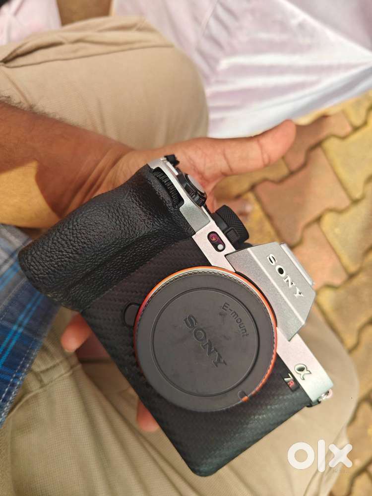 SONY A7R5 Body Only