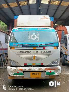 A.l. 912 boss more aval. Bus school bus Truck tempo oprn body Tata ace