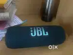 Jbl flip 6 music player
