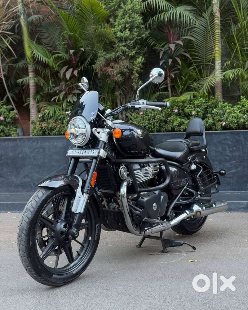 For Sale: Royal Enfield Super Meteor 650 – Insurance till 2029
