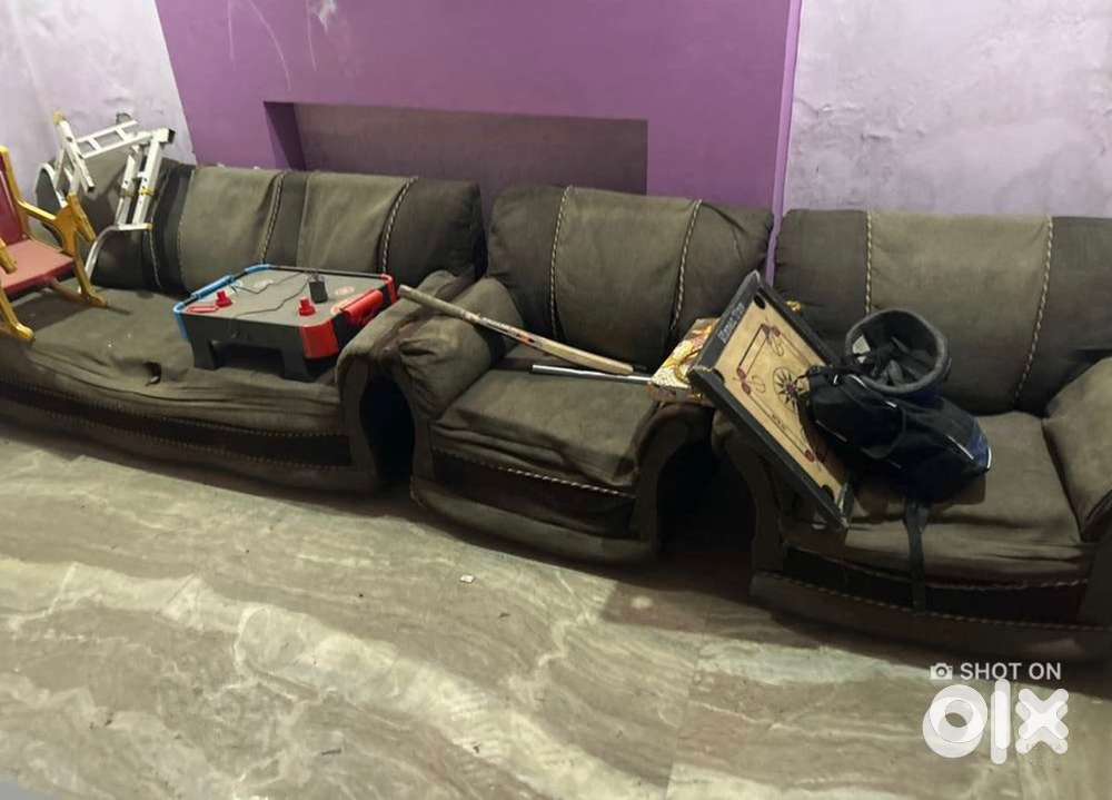 Sofa sale only 1800
