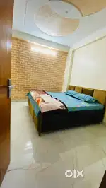 Queen Size Bed with Mattress – Gently Used