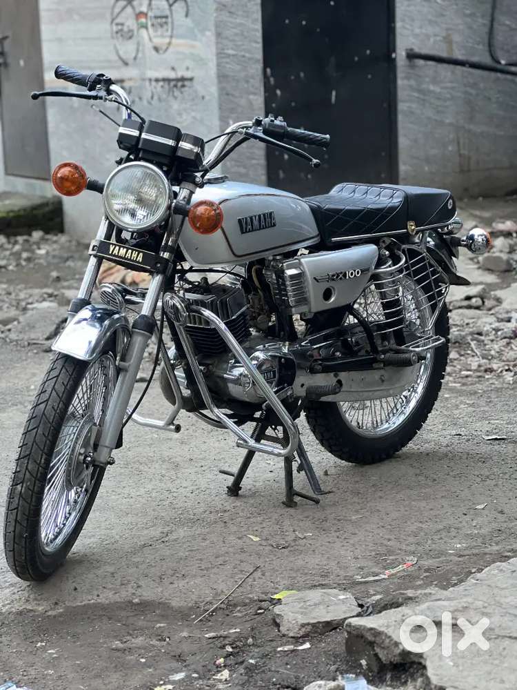 YAMAHA RX100 IN BRAND NEW CONNECTION.