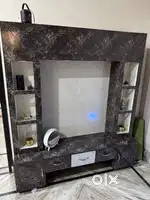 Show case cum led pannel . Size 6*5