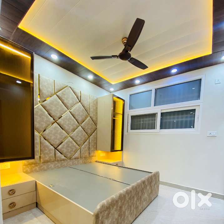 3 BHK Semi Furnished Flat For Rent in Indirapuram