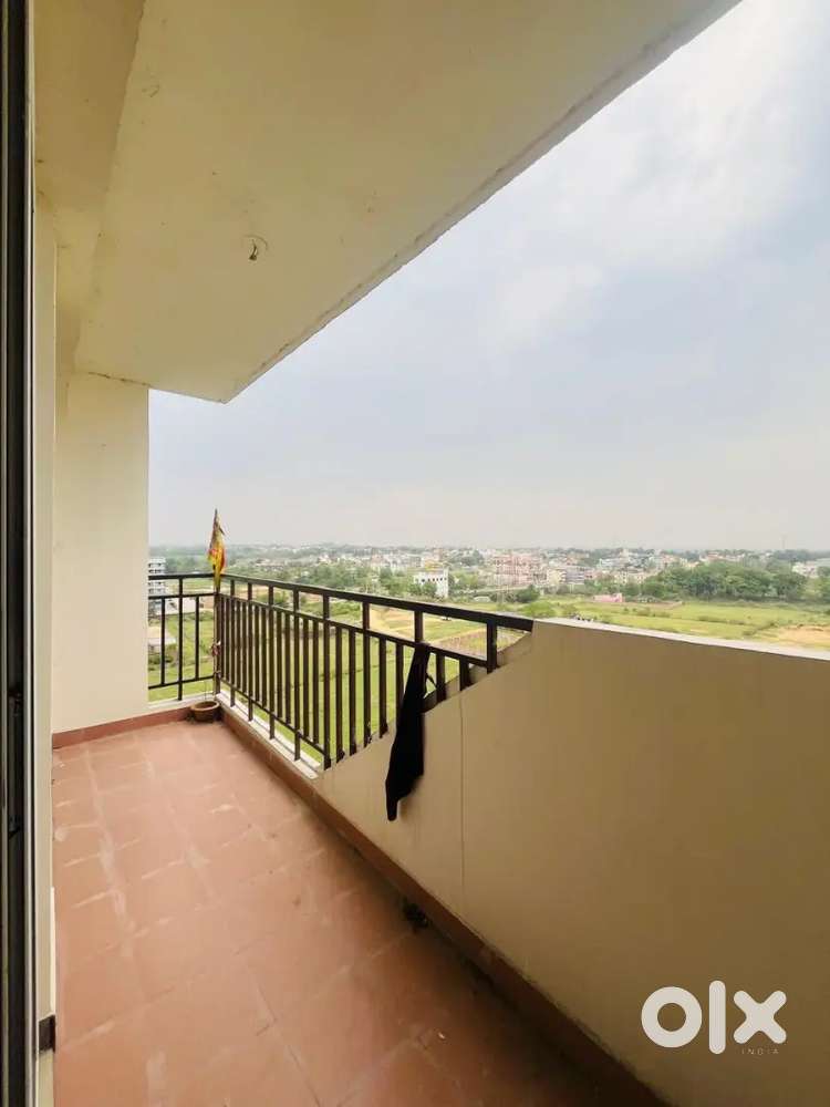 Need female Roomate for 2.5 bhk flat