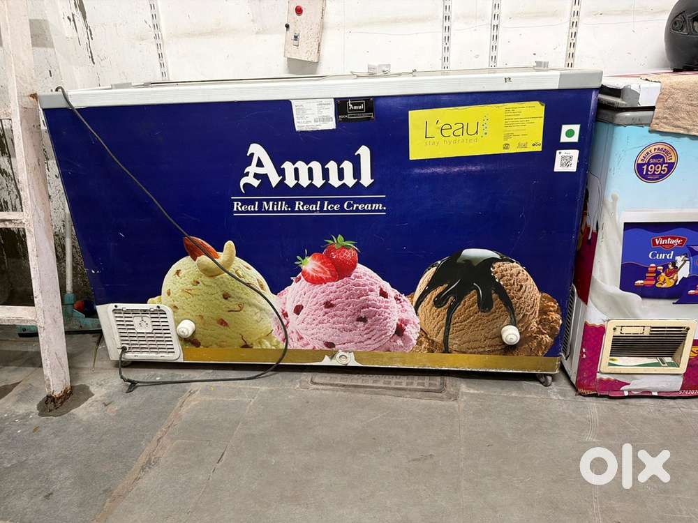Ice cream fridge 450 liters