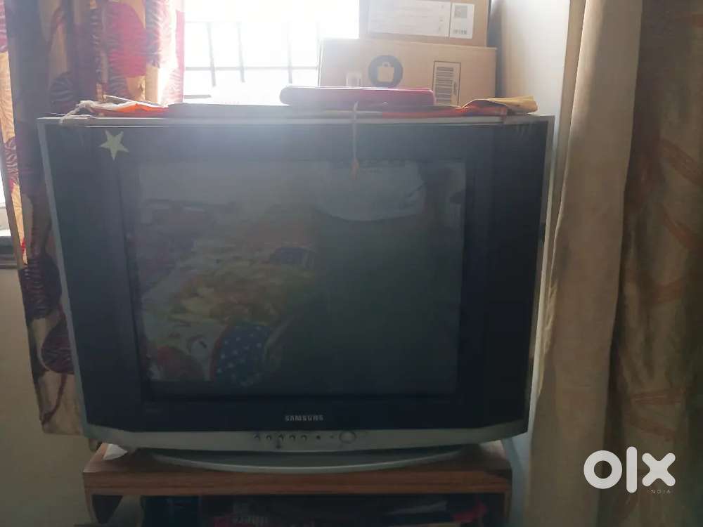 21 inch CRT tv