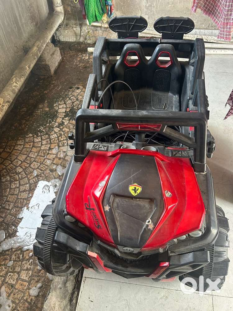Kids electric car