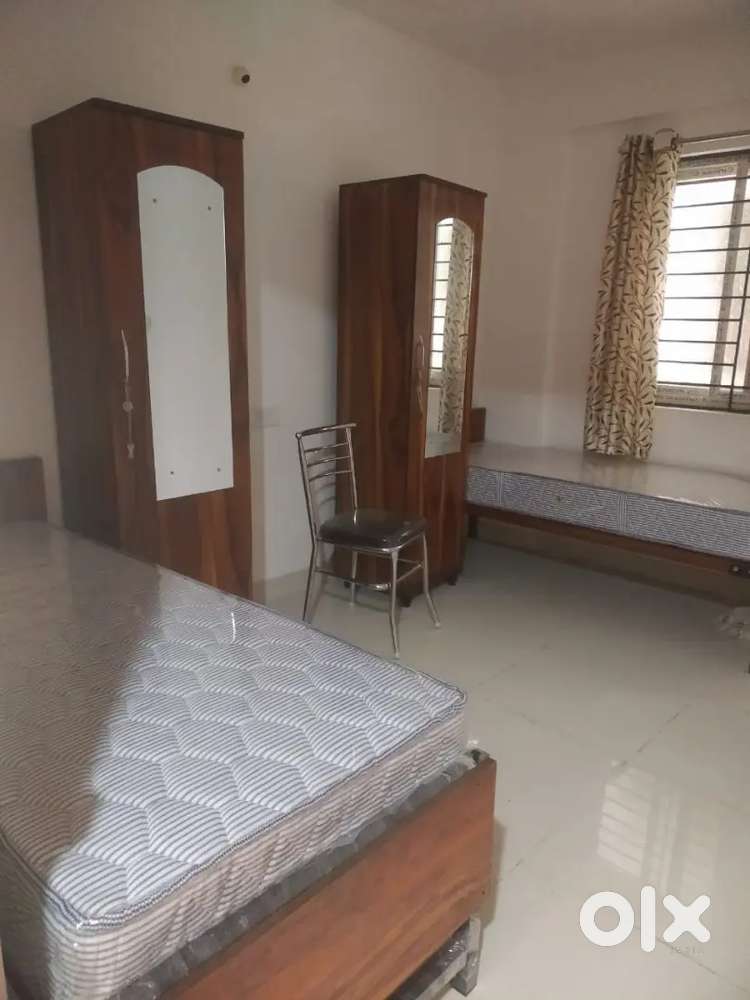 Running ladies pg business is for sale