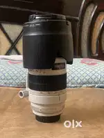 Canon zoom lens 70-200 mm f/2.8