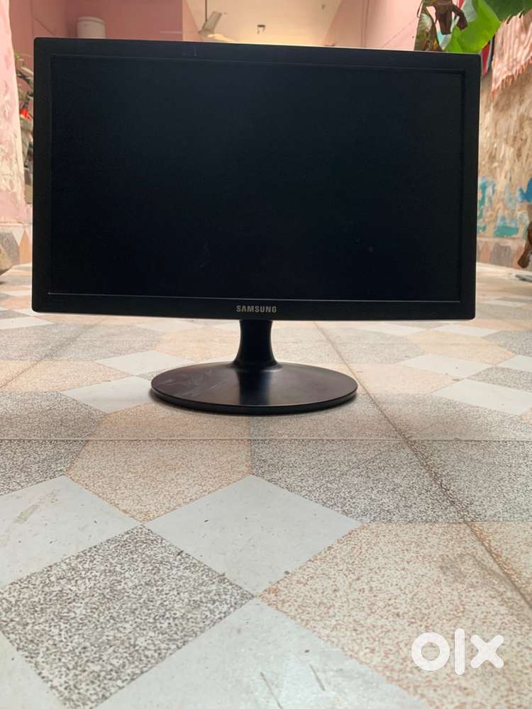 Samsung 18.5 Inch Moniter