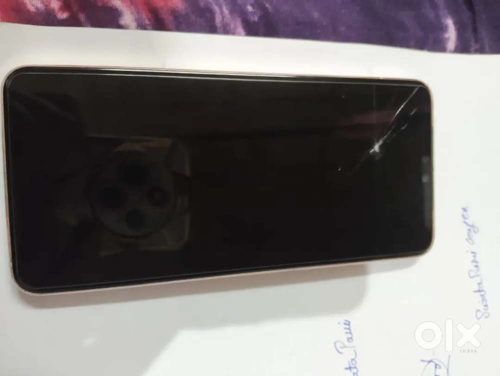 Vivo v23 8gb/128 gb