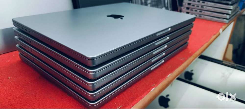 M1 Max Chip A2485 (16-inch)/ 32GB/500GB SSD / CPU 10Core/GPU 24Core