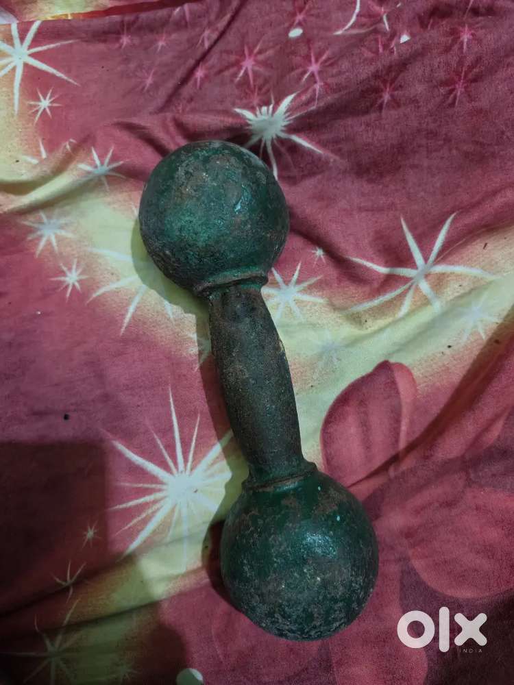 16 pounds dumbbell (cast iron)